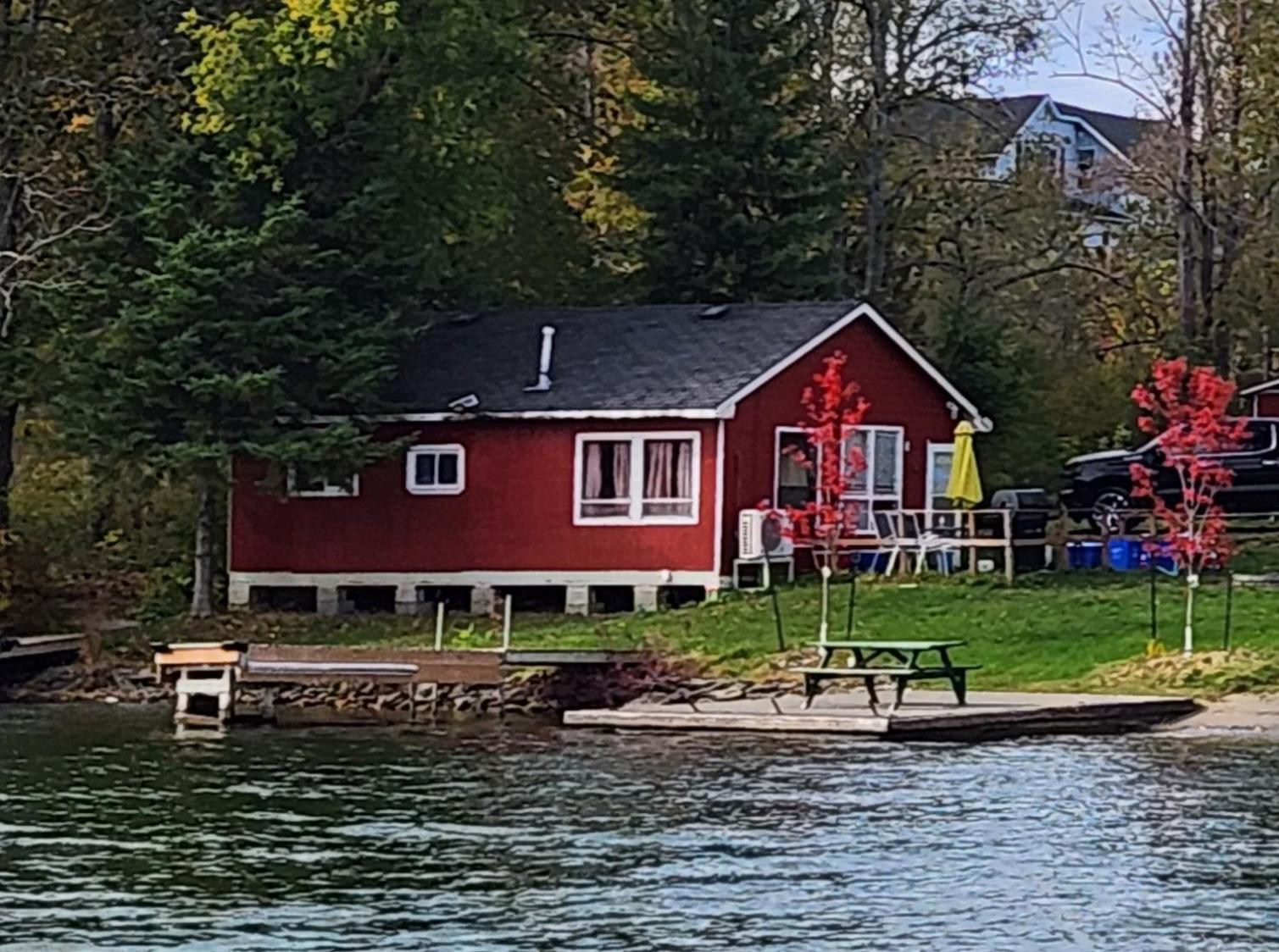 Trent River Cottages Hastings المظهر الخارجي الصورة